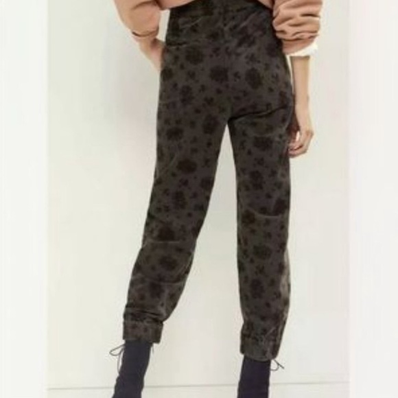 Anthropologie Pants - Anthropologie Kaela Trousers/Joggers Thinly Corduroy